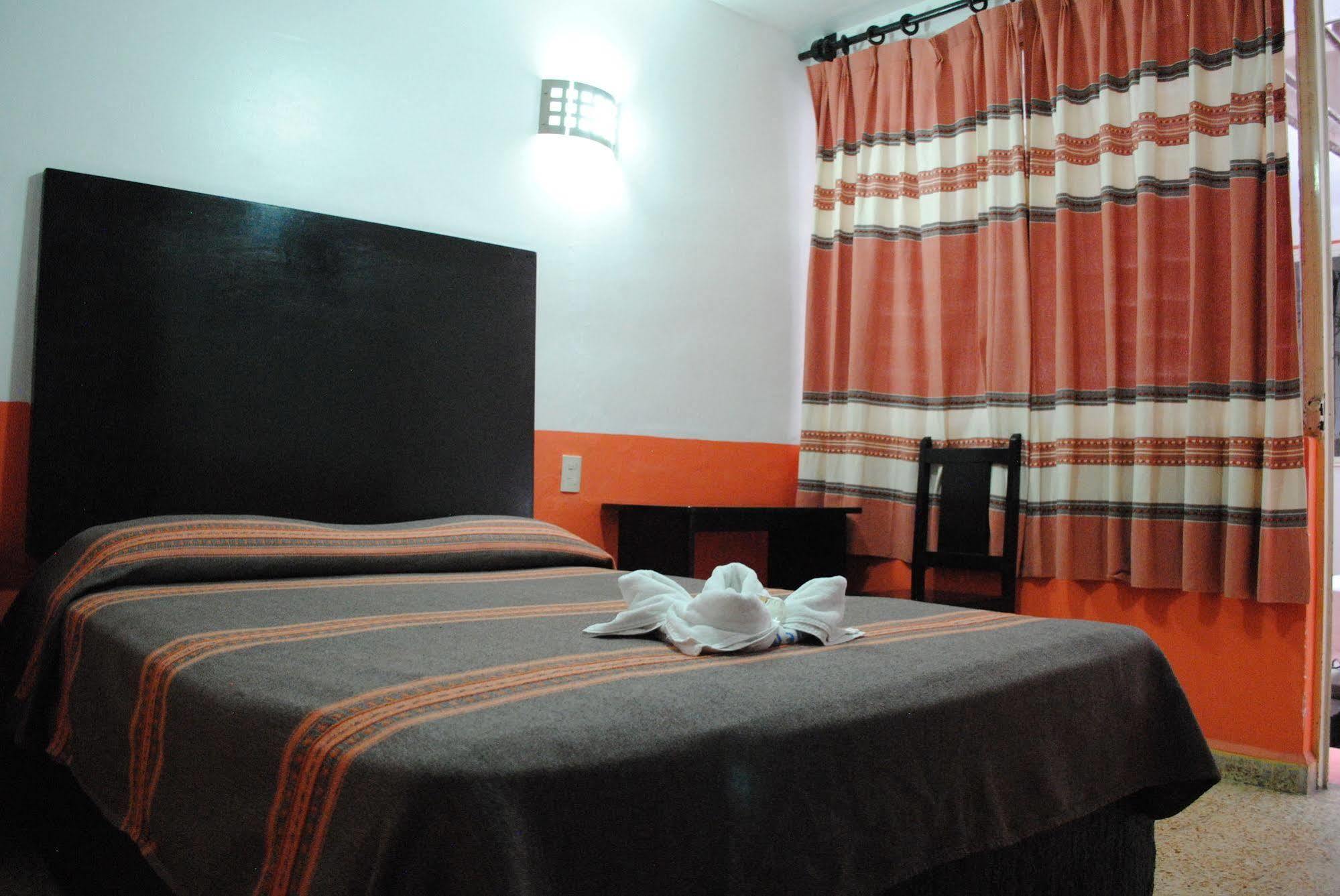 Hotel Jimenez Oaxaca Εξωτερικό φωτογραφία